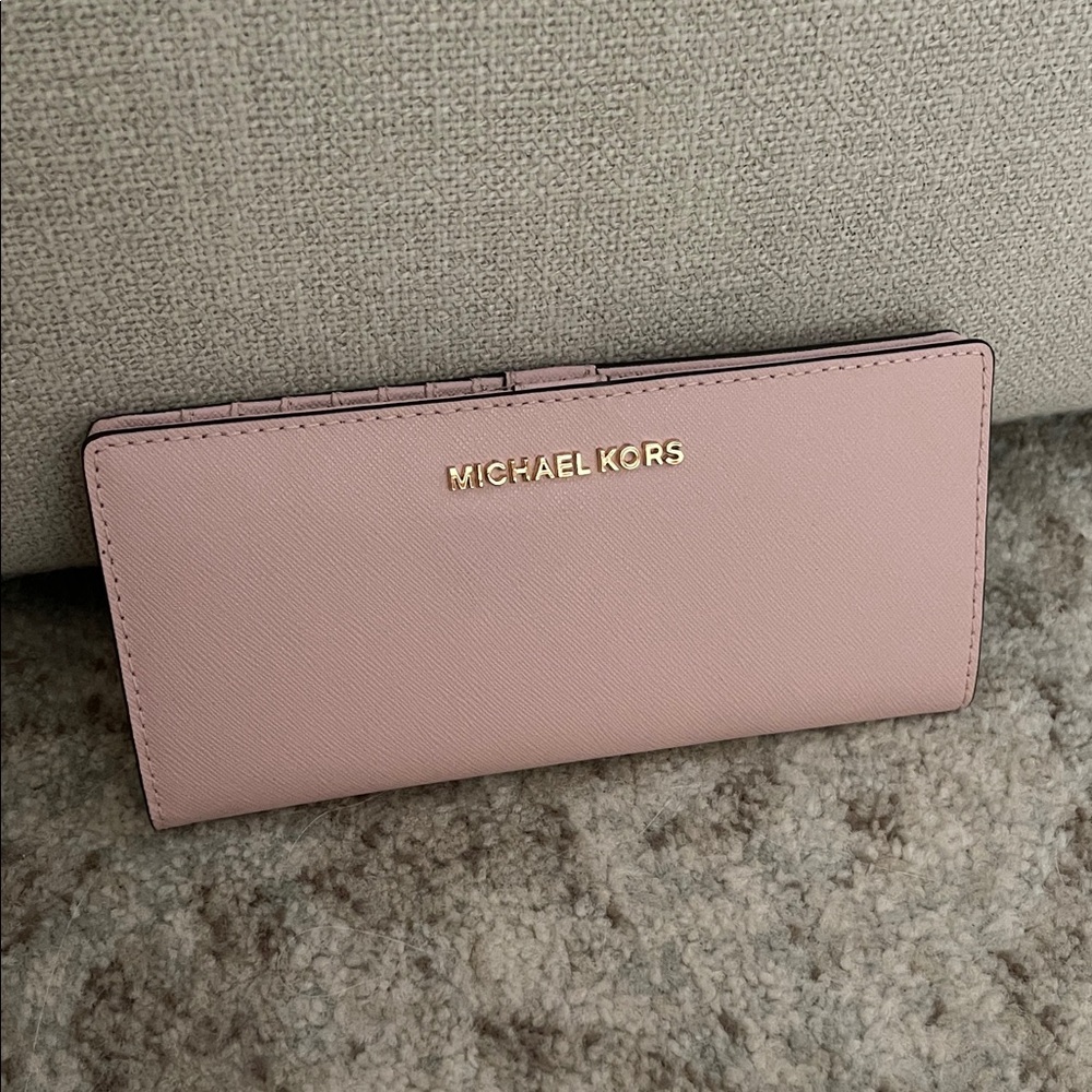 Michael Kors Blush Pink Wallet